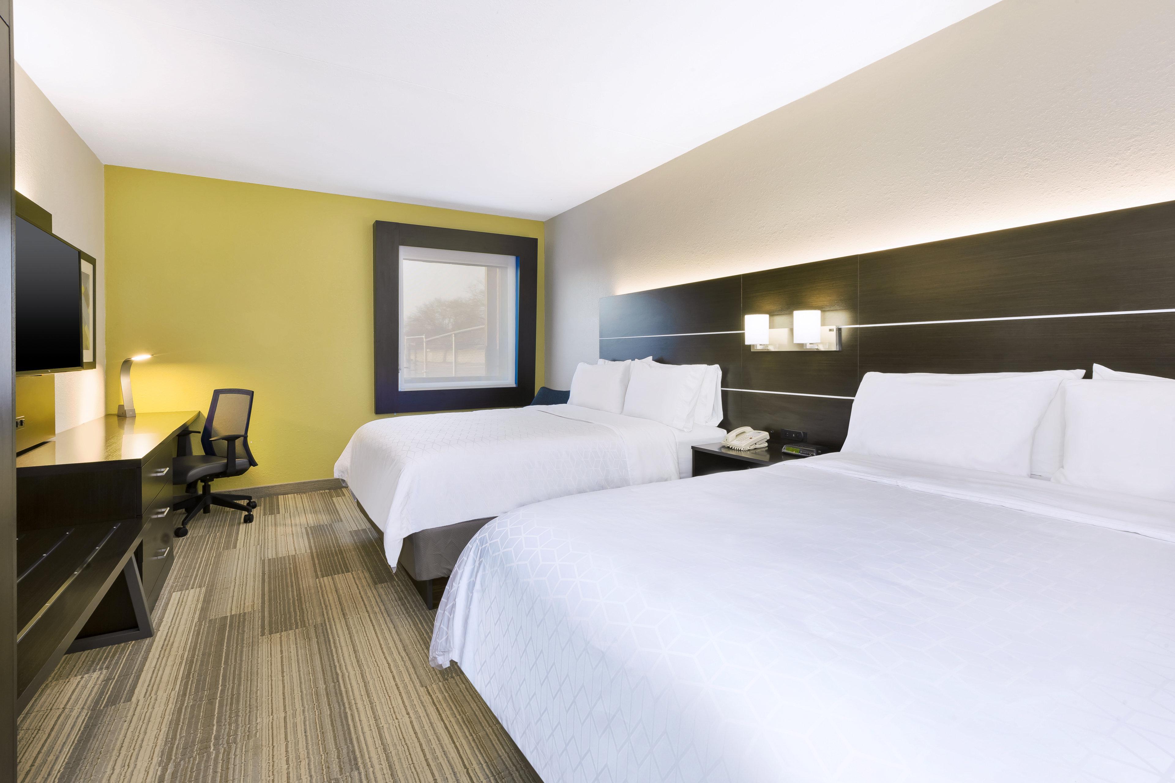 Holiday Inn Express Detroit-Warren/General Motors Technology Center By Ihg Bagian luar foto